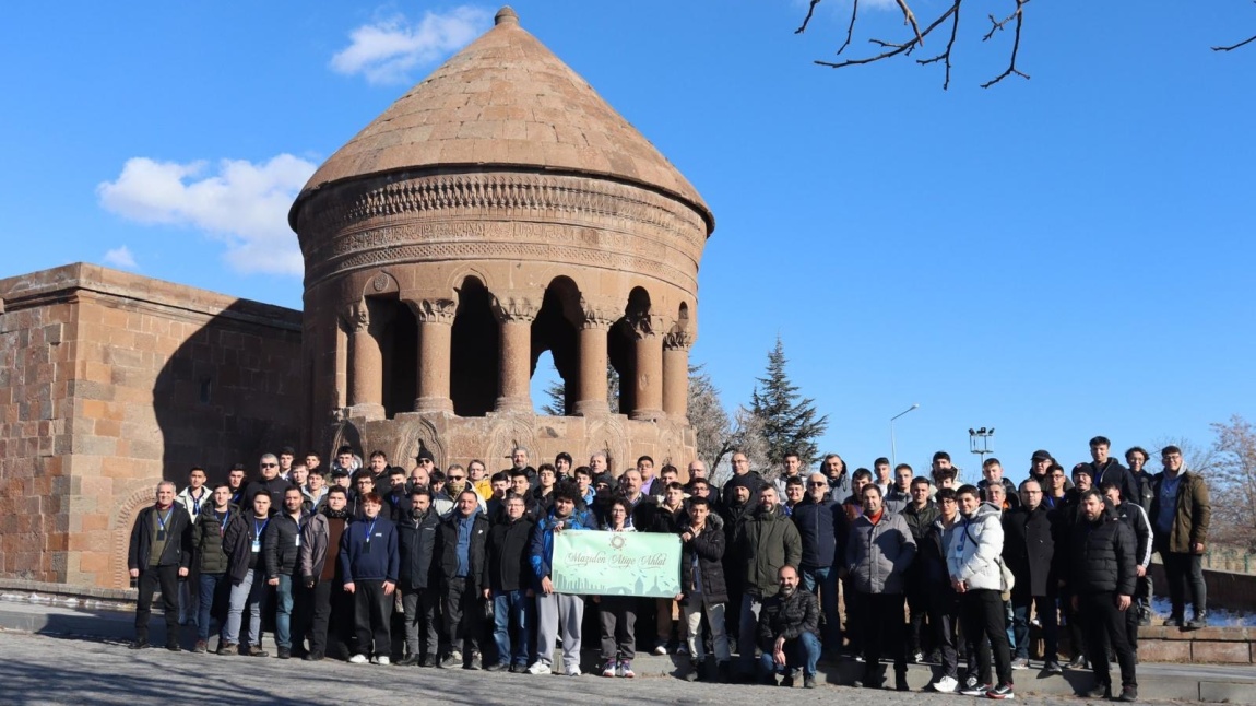 MAZİDEN ATİYE AHLAT PROJESİ KAPSAMINDA CUMHURBAŞKANLIĞI AHLAT KÜLLİYESİ’NDEYDİK
